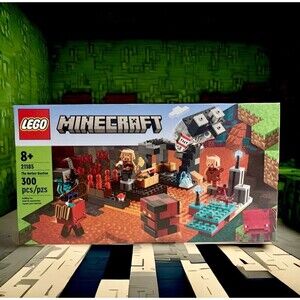 Minecraft: The Nether Bastion - 300 Pieces (LEGO, #21185) NEW